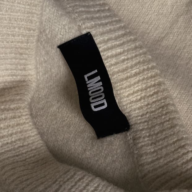 엘무드 울 니트