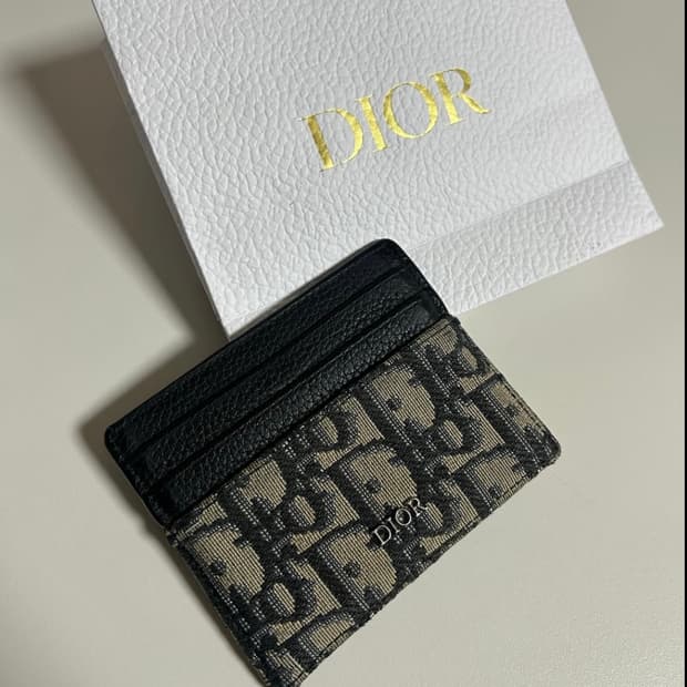 디올 카드지갑
