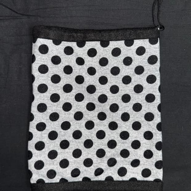 빈티지 땡땡이 넥워머