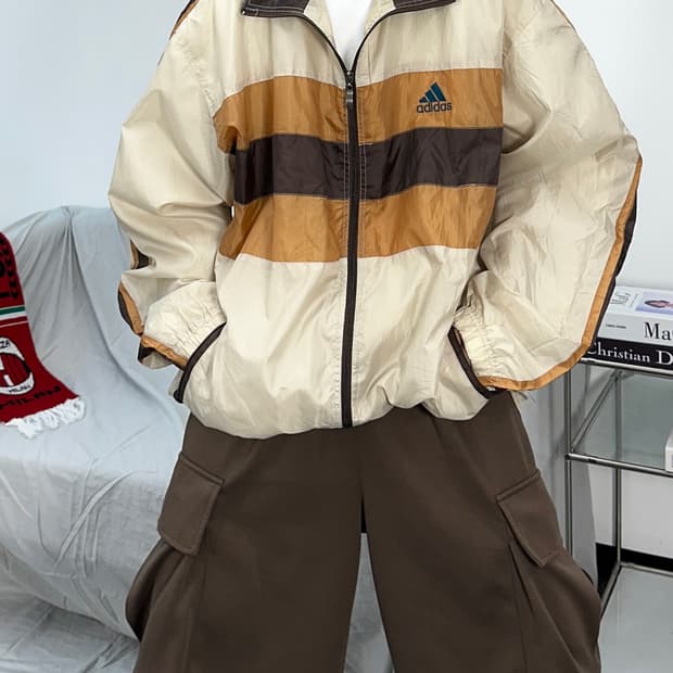 아디다스 00s 베이지 배색 바람막이