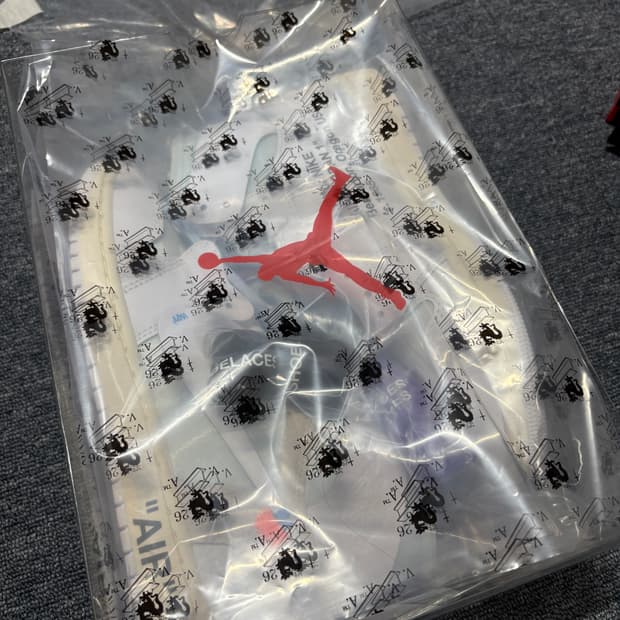 [275] vaa 조던1 알래스카