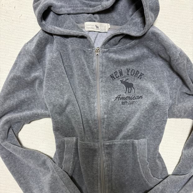 아베크롬비 xs벨벳 후드집업 그레이