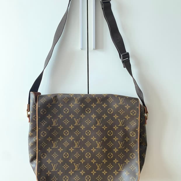 [정품] 루이비통 아베스 모노그램 캔버스 메신저 백 
