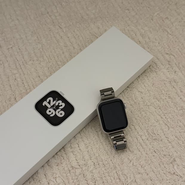 애플워치 SE 실버 40mm 스테인리스