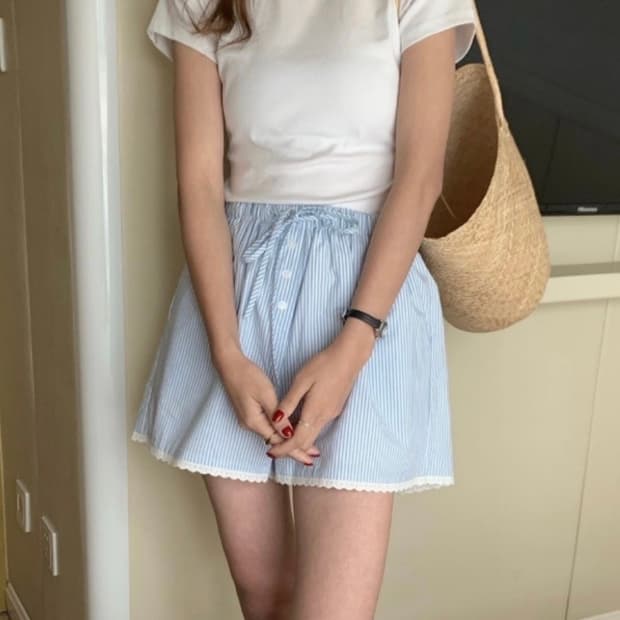 블루 스트라이프 레이스 밴딩 반바지 숏팬츠