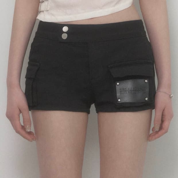 에트오소메 팬츠 Leather Patch Cargo Short Pants