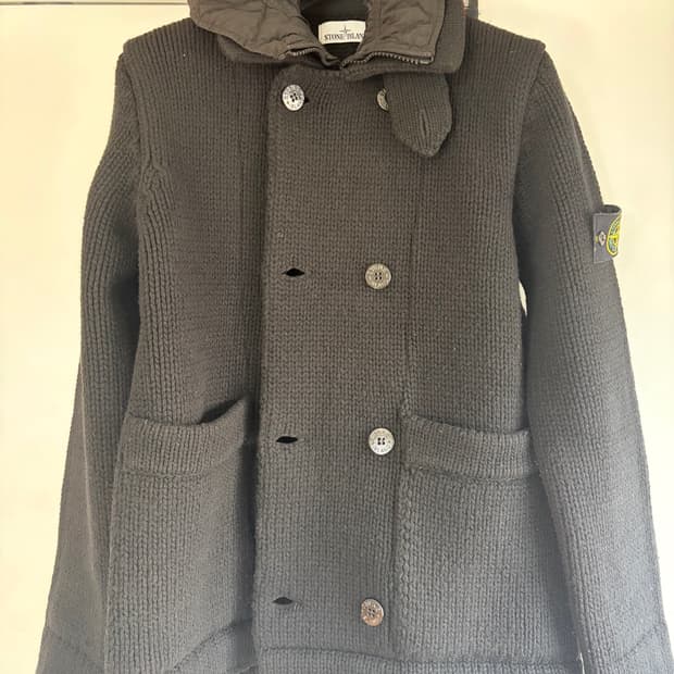 스톤아일랜드 와펜 프리마로프트 울 집업 자켓 M 블랙 7315557B8