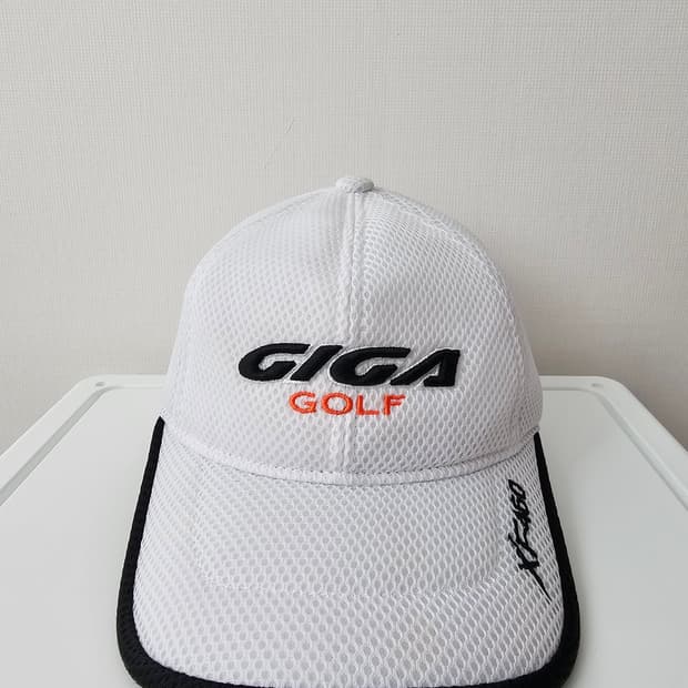 기가골프 GIGA GOLF XF-460 올메쉬 골프모자 화이트