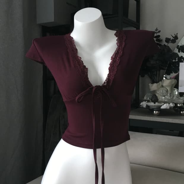 ༒ wine lace ribbon top