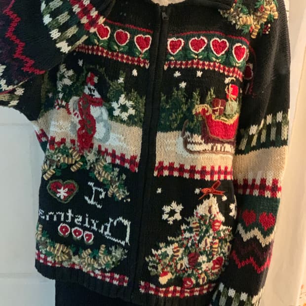 티아라 크리스마스 가디건 하트 뿜뿜