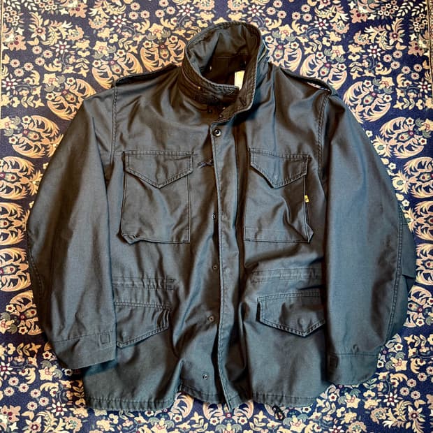 알파 인더스트리 M-65 필드자켓 