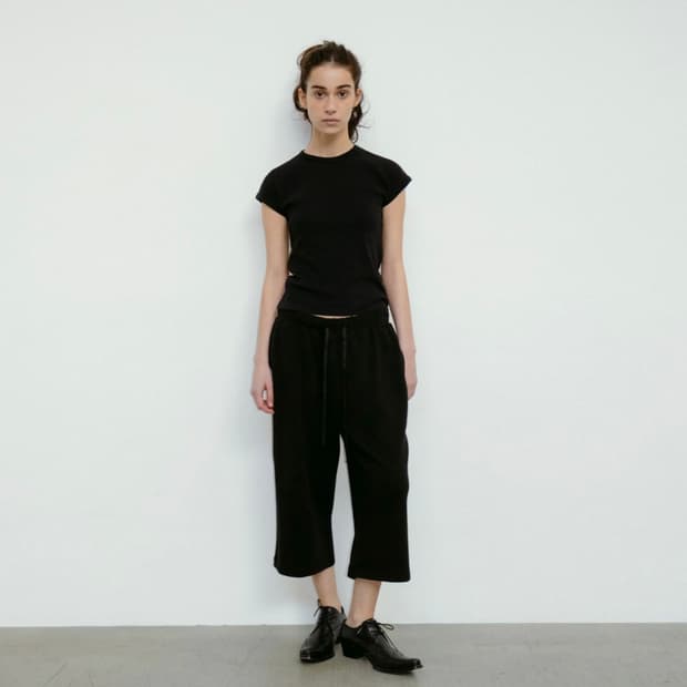 리포스 Waffle Cropped Pants (Black) 구해요