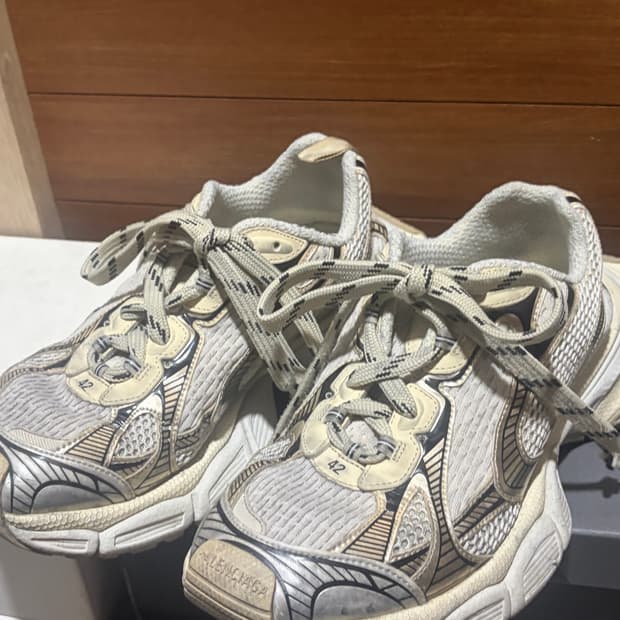 발렌시아가 3xl 에그쉘 (베이지) 42