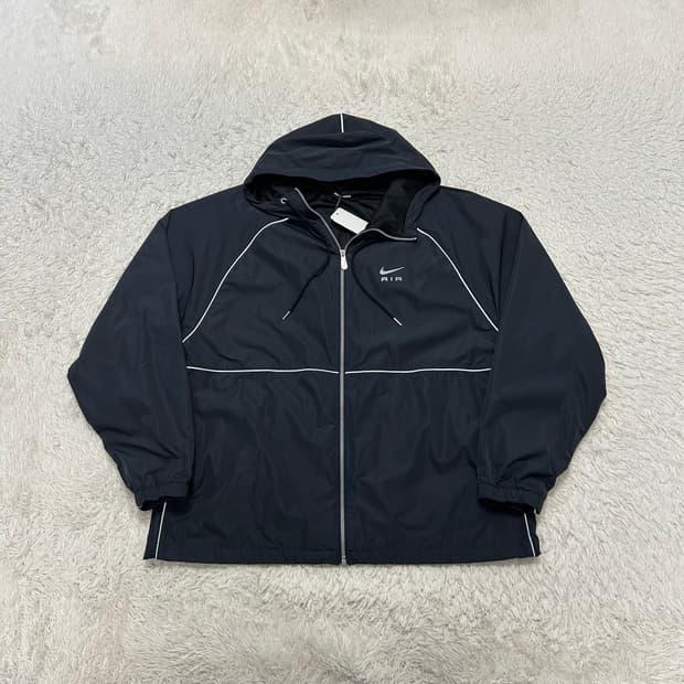 나이키 스티치 바람막이