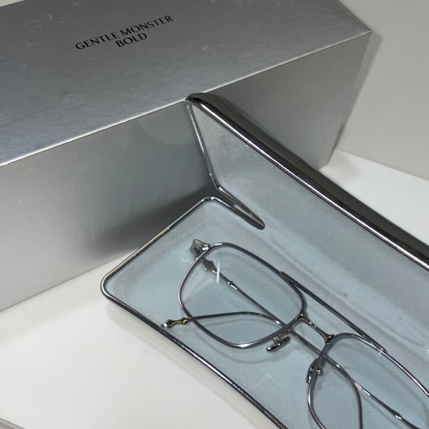 젠틀몬스터 멧 02