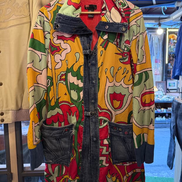 디젤 팝아트 나일론 자켓