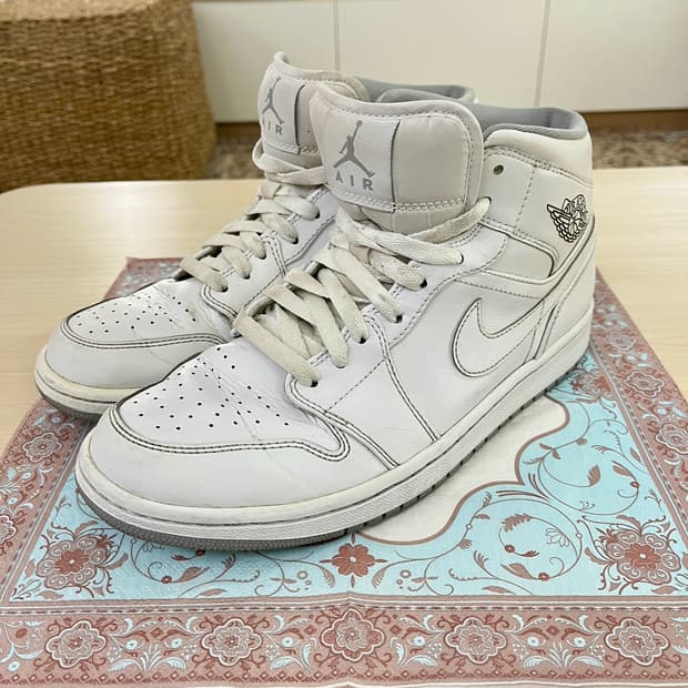 조던1 2016 화이트 울프 그레이(265)