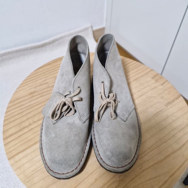 클락스 스웨이드 데저트 부츠 그레이 230