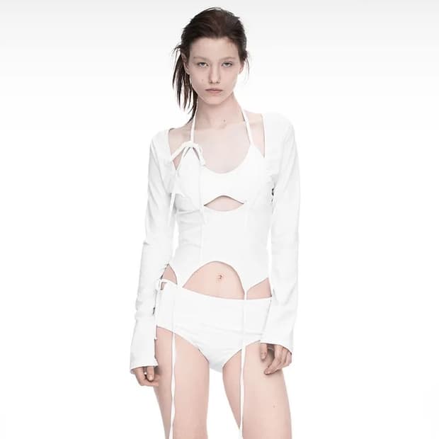 3-PIECE GARTER SWIM SUIT WHITE