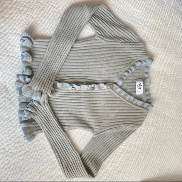 SOFT SEOUL 프릴니트 가디건