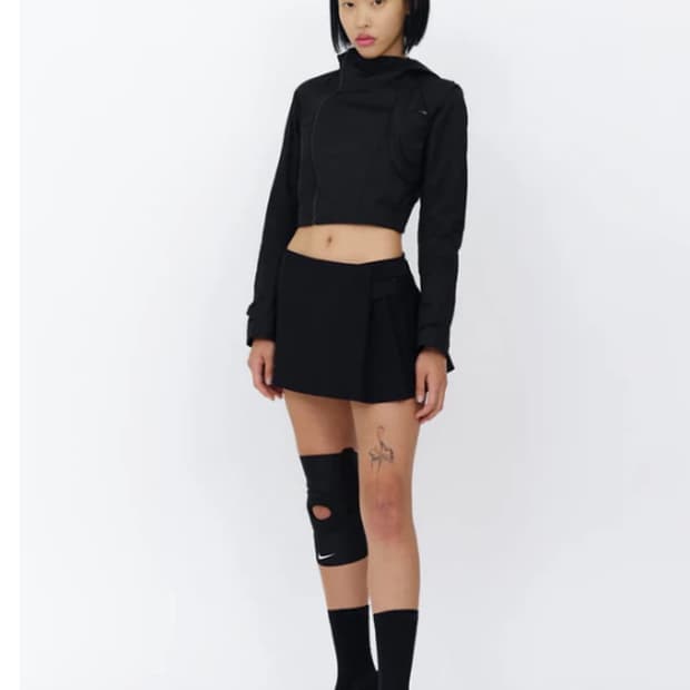 혜인서 크롭 쉘 자켓