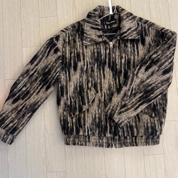 엑스트라오디너리 패턴 브러쉬 자켓