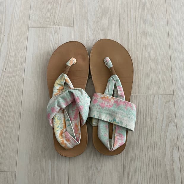 Sanuk x grateful dead 타이다이 쪼리