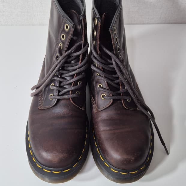 닥터마틴 1460 윈터그립 8홀 
