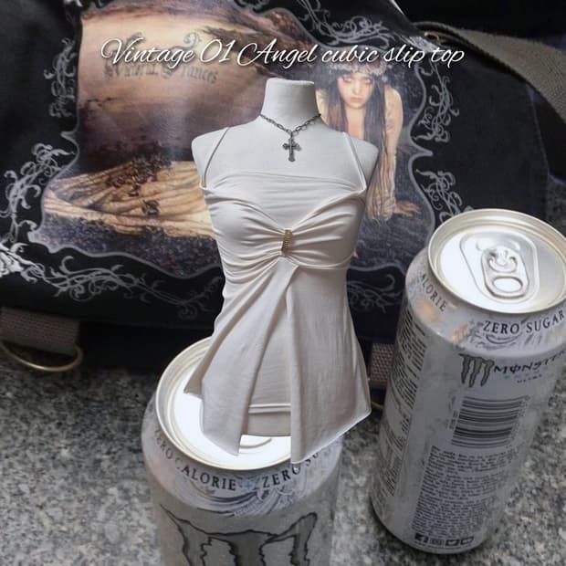 Vintage 01 Angel cubic slip top