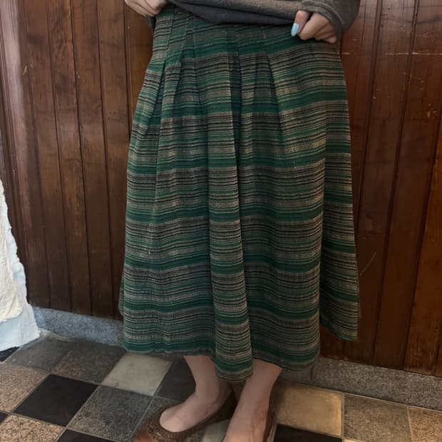 jocomomola green skirt