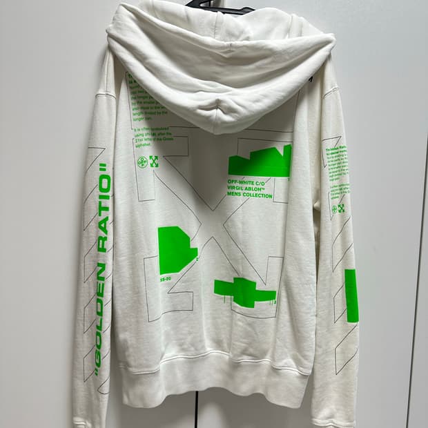 [네고 가능] XL 오프화이트 아치셰이프 후드티 화이트