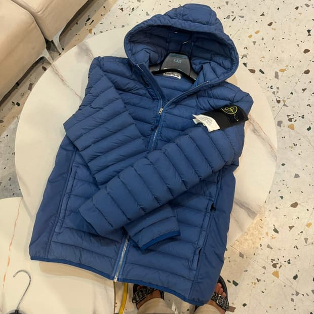 스톤아일랜드 룸우븐 나일론 TC 체임버스 경량패딩 L