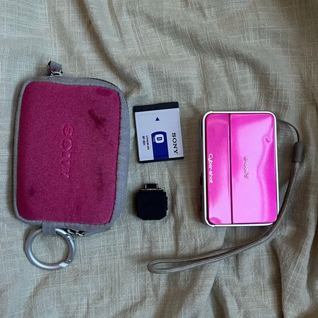 (강추) 소니 사이버샷 DSC-T2  