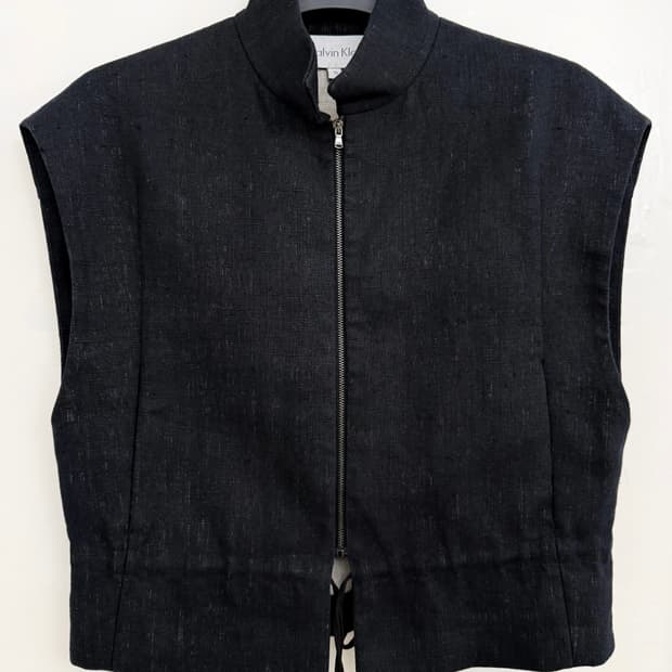 Calvin Klein Sleeveless Zip Linen Jacket