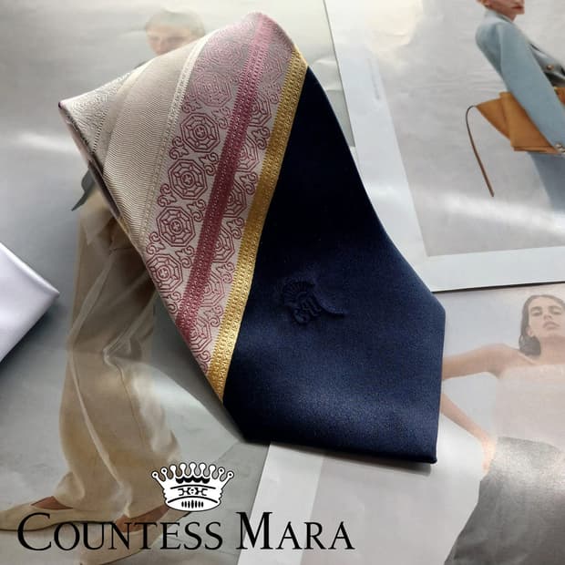 카운테스마라 실크 스트라이프 넥타이 9.3cm A+등급 A18317
