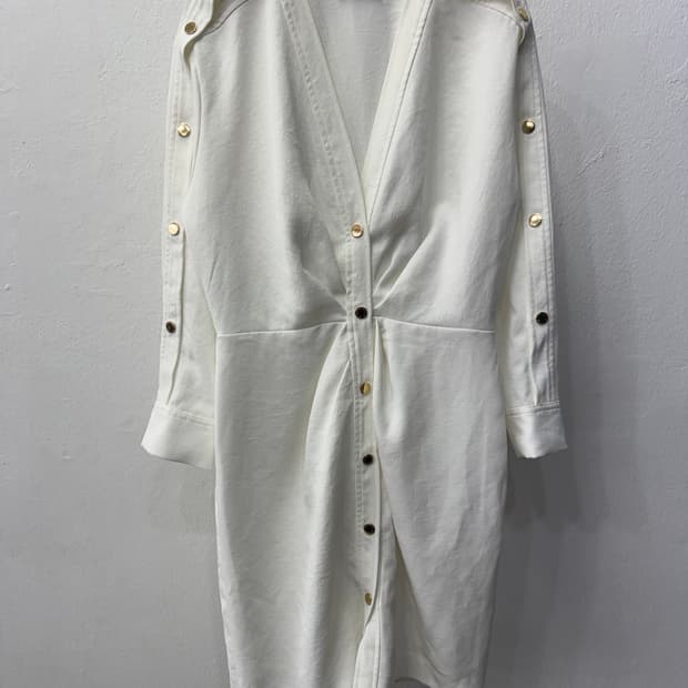 정품) 산드로 화이트 금장단추 셔츠 원피스 36