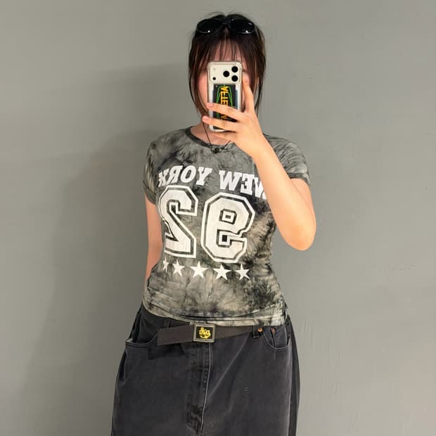 tie-dye numbering point tee