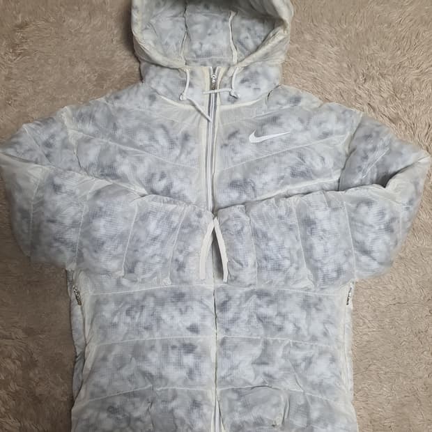나이키  우먼스 경량패딩  사이즈 66까지 가능