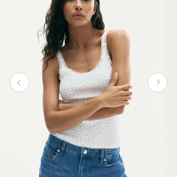 새상품) H&M 플라워 나시탑 슬리브리스 xs 