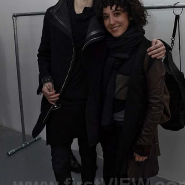 율리우스 13fw런웨이 왁스코팅 입체패턴