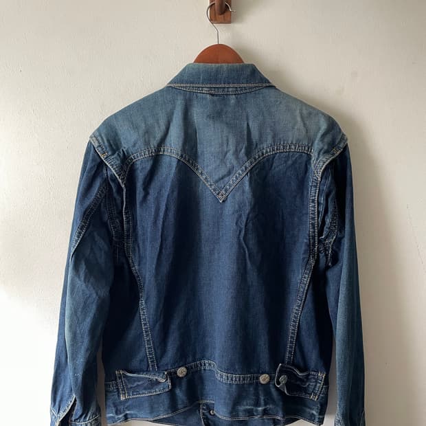 00's Vintage Levi's 70901 Denim Jacket