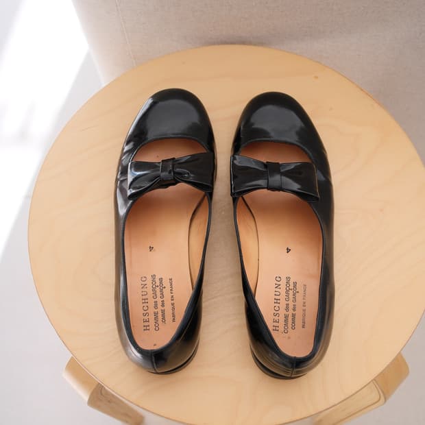 Ribbon loafer