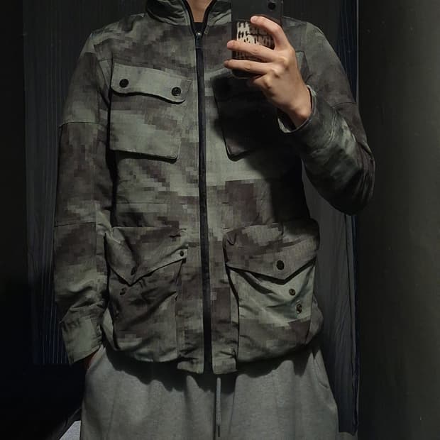 리바이스 그레이 디지털카모 후드 투웨이 포포켓 바람막이 자켓 M