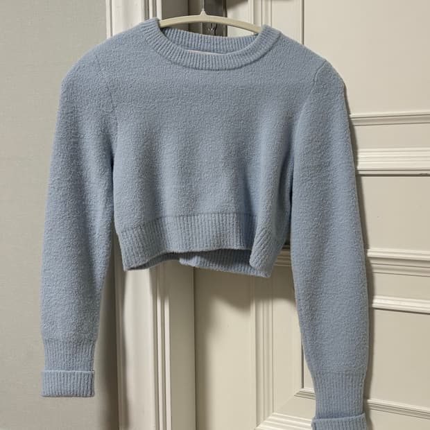 자라 크롭 니트
