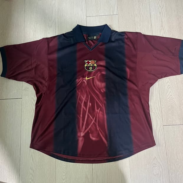 트래비스 스캇 바르셀로나 저지 L