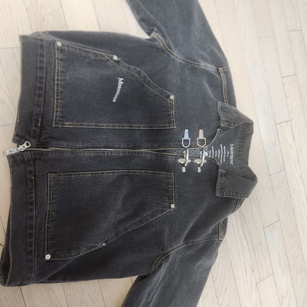 민타임 청자켓 2 사이즈 팝니다