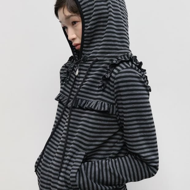 타입서비스 / 프릴 스트라이프 후드집업