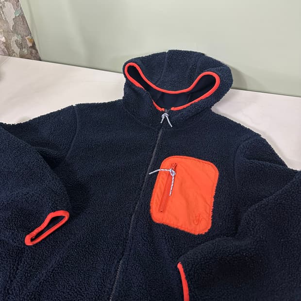 M 95 유니클로 X JW앤더슨 네이비 포켓배색 플리스자켓