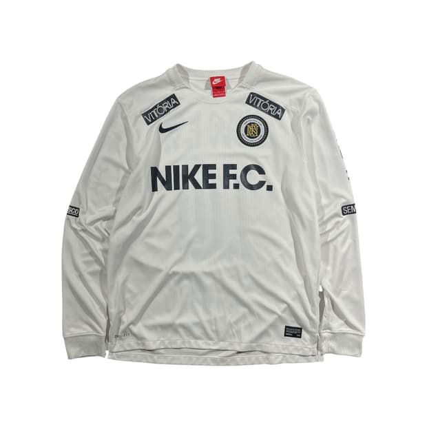 [NIKE] 나이키 F.C. 레터링 프린팅 드라이핏 고프코어 롱슬리브