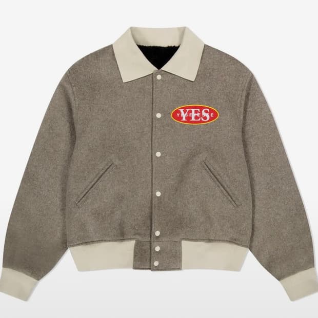 예스아이씨 포커 바시티 S